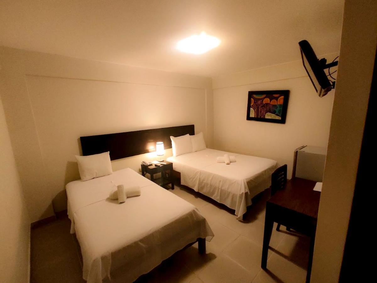 Hotel Boulevard Plaza Пукальпа Экстерьер фото